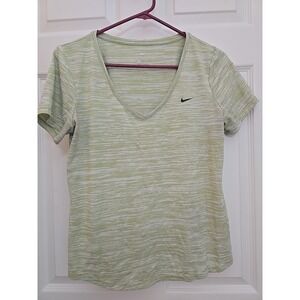 Women's Nike Dri-Fit Medium Shirt Green